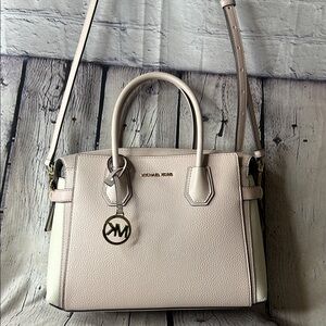 NWOT Michael Kors Cream Satchel Bag w/ cream accents